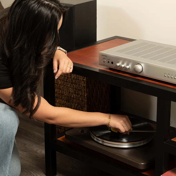 Усилитель Rotel A8 Silver - рис.11