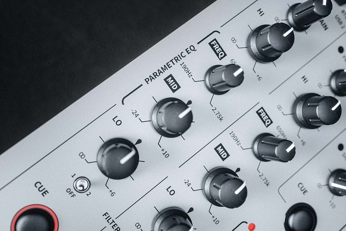Микшерный пульт Allen & Heath XONE:96 black - рис.14