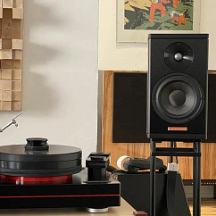 Полочная акустика Magico A1 Black