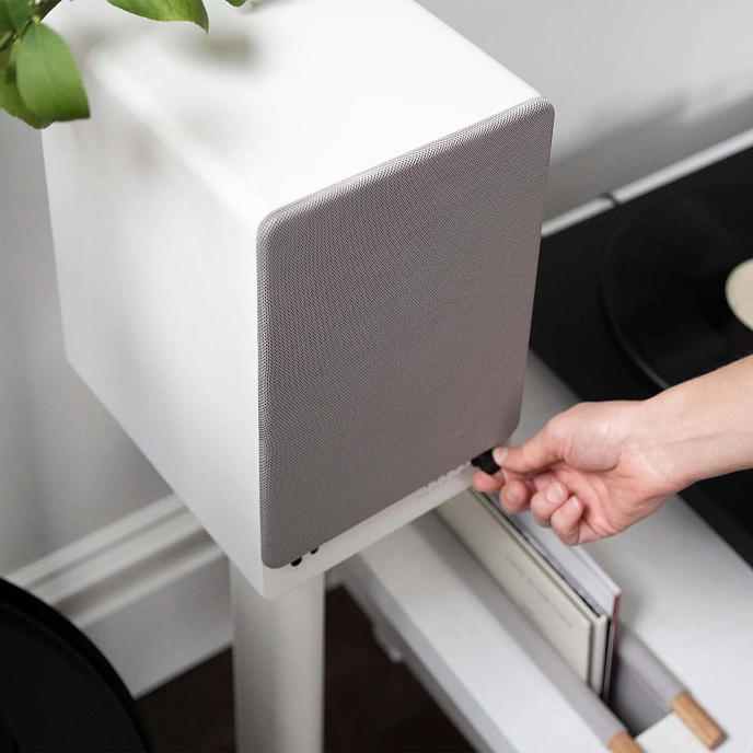 Полочная акустика Kanto TUK White - рис.9