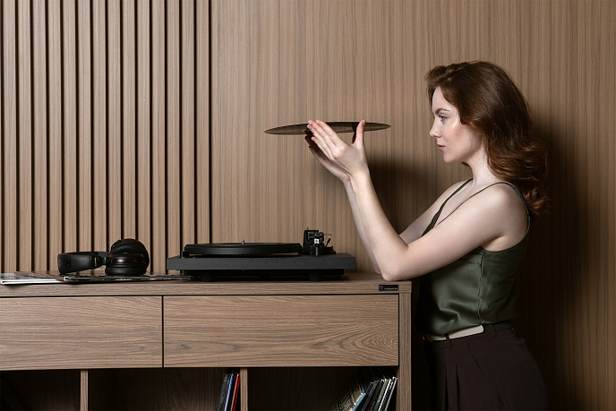 Проигрыватель винила Radiotehnika LP002P black виниловый проигрыватель с фонокорректором (SN RTTU005082501233)_Уценка - рис.15