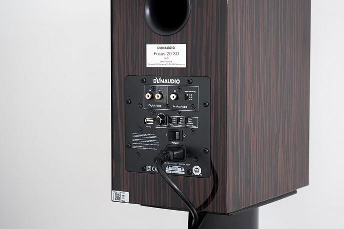 Полочная акустика Dynaudio Focus 20 XD Piano Black - рис.3