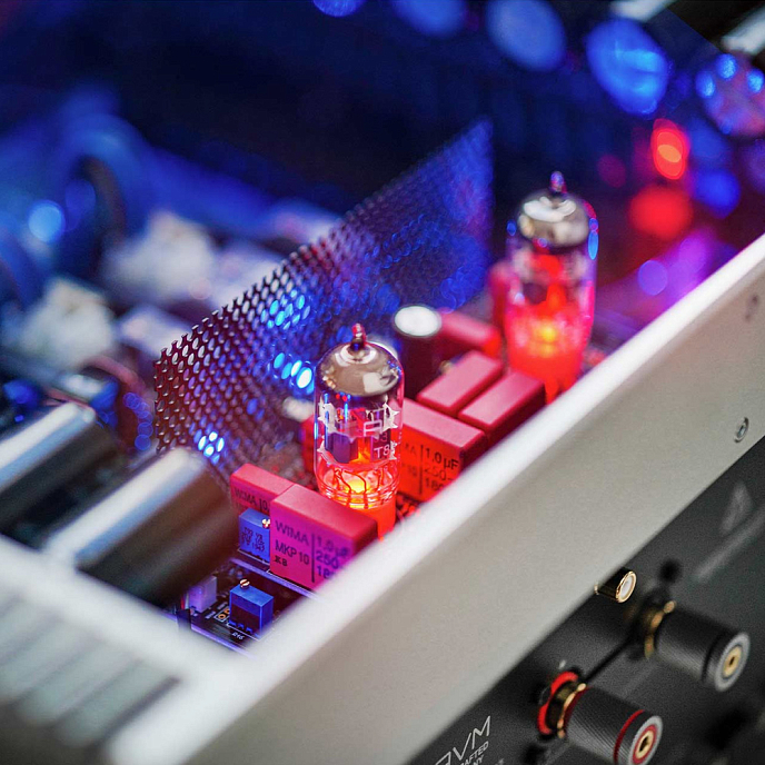Усилитель мощности AVM Audio MA 8.3 Black - рис.2