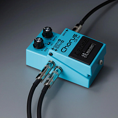 Процессор эффектов Boss CE-2W Blue