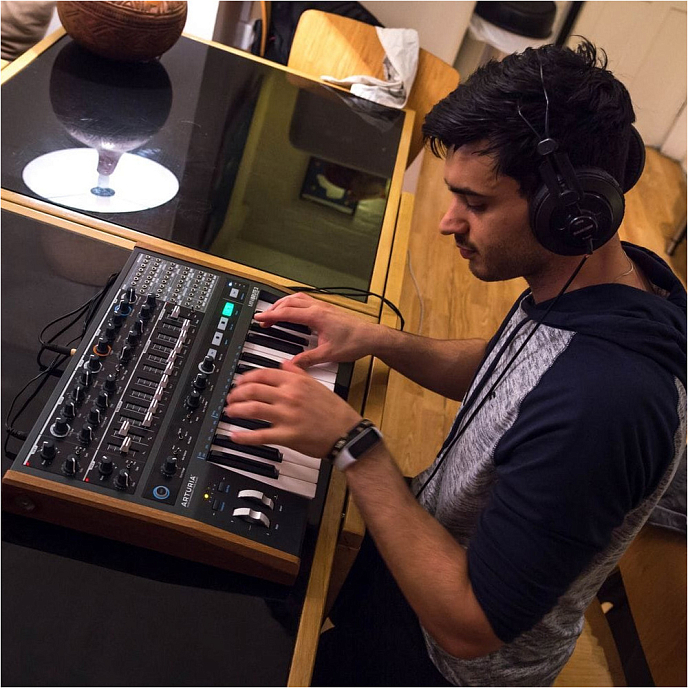 Синтезатор Arturia MiniBrute 2 - рис.8