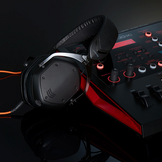 Беспроводные наушники V-Moda Crossfade 2 Wireless Codex Edition Matte Black - рис.7