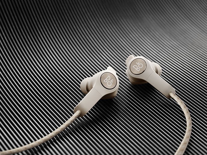 Беспроводные наушники Bang & Olufsen Beoplay E6 Sand - рис.12