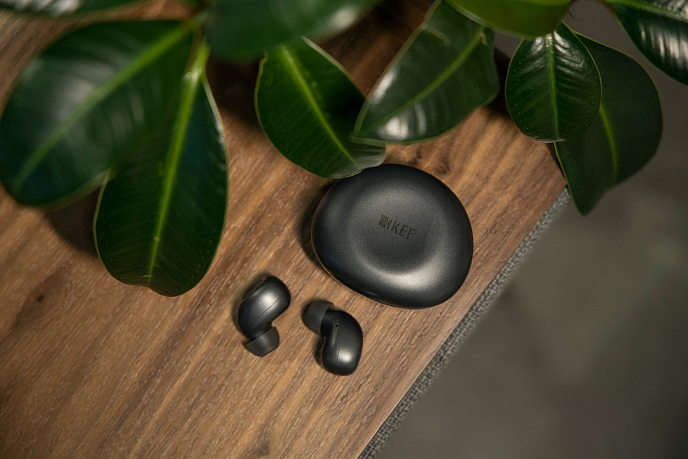 Беспроводные наушники KEF Mu3 Charcoal Grey - рис.9