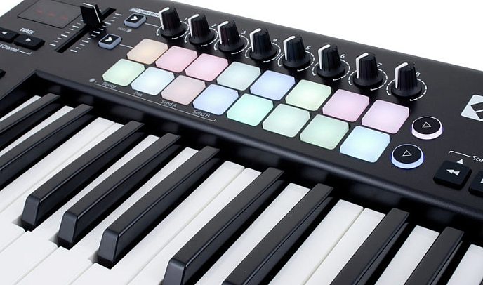 MIDI-клавиатура Novation Launchkey 25 MK2 black - рис.9
