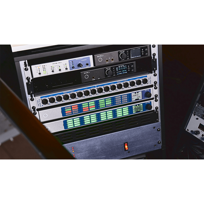 Конвертер RME M-32 DA Pro II Silver Black - рис.4