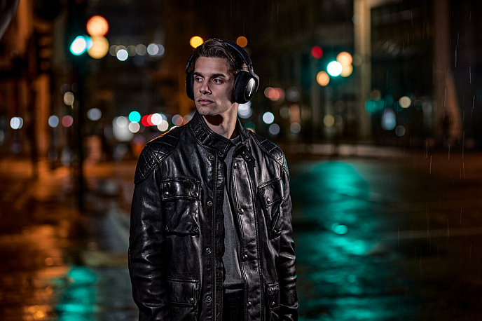 Беспроводные наушники Bowers & Wilkins PX7 Carbon Black - рис.13