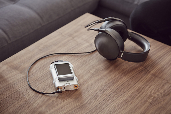 Усилитель для наушников с ЦАП Sony PHA-2A - рис.11