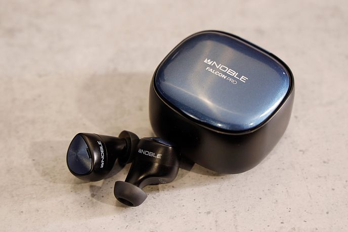 Беспроводные наушники Noble Audio Falcon Pro Blue - рис.4