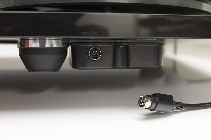 Проигрыватель винила Rega Planar 6 Black - рис.17