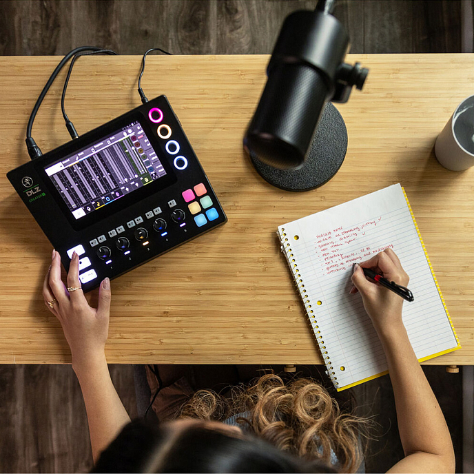 Микшерный пульт Mackie DLZ Creator XS Black - рис.8