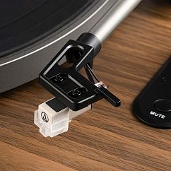 Проигрыватель винила Phaze Audio Diana Walnut