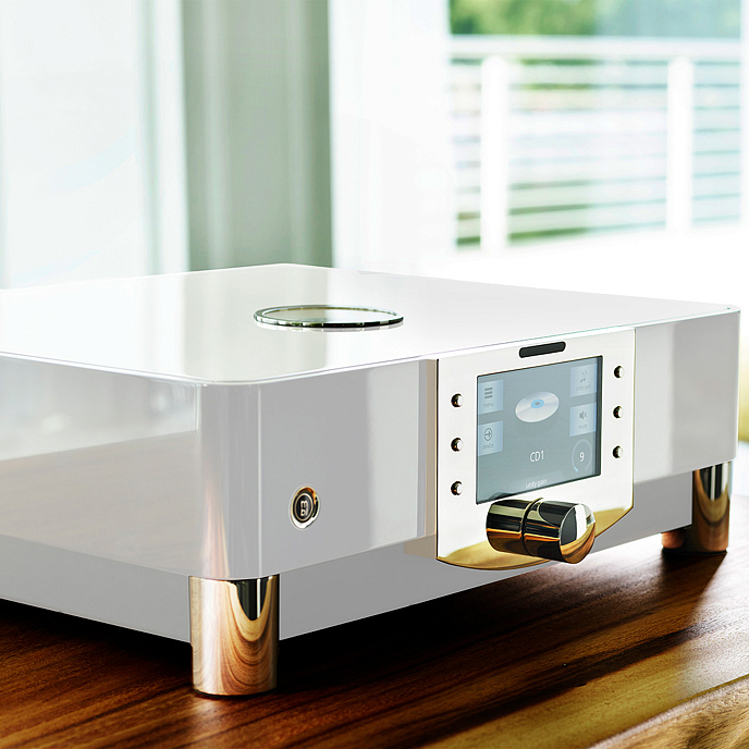 Предусилитель MBL N11 Preamplifier Piano Black Gold - рис.10