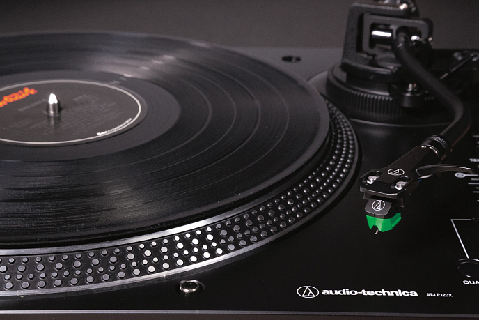 Проигрыватель винила Audio-Technica AT-LP120XUSB Black - рис.2