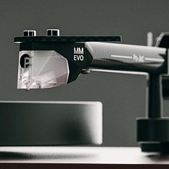 Проигрыватель винила Pro-Ject Debut EVO 2 (PICK IT MM EVO) High Gloss Black