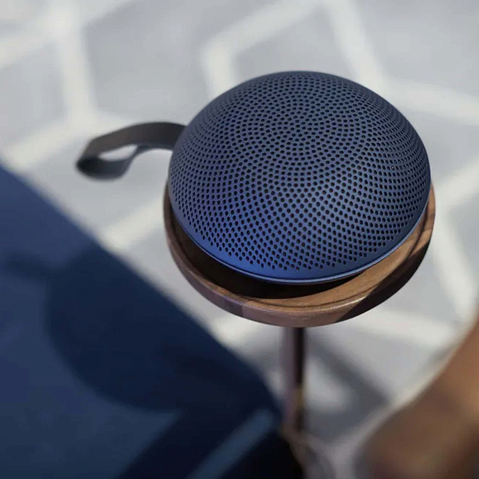 Портативная колонка Vifa Reykjavik Ice Cave Blue - рис.6