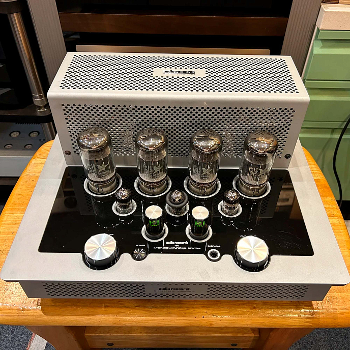 Интегральный усилитель Audio Research I/50 Silver - рис.5