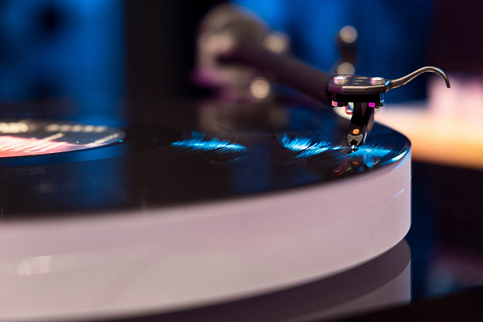 Проигрыватель винила Scheu Analog Cello R202 Ortofon Super OM 10 Black Acrylic - рис.6