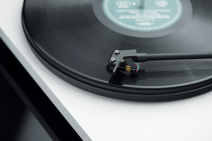Проигрыватель винила Pro-Ject Primary E OM NN White - рис.4