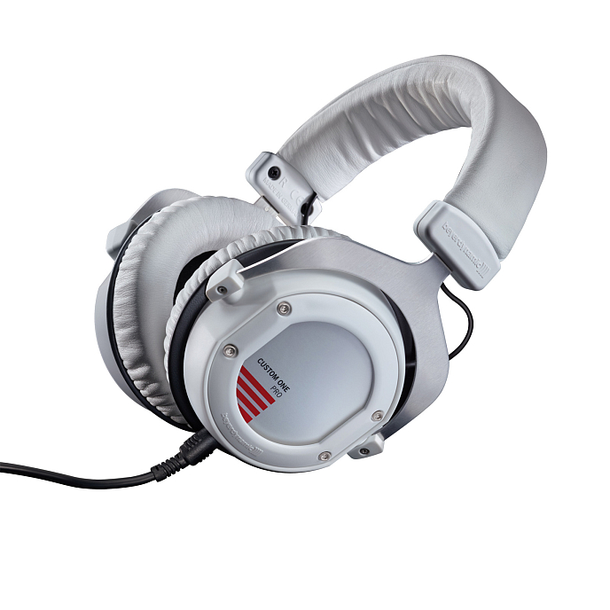 Наушники Beyerdynamic Custom One Pro Plus White - рис.0