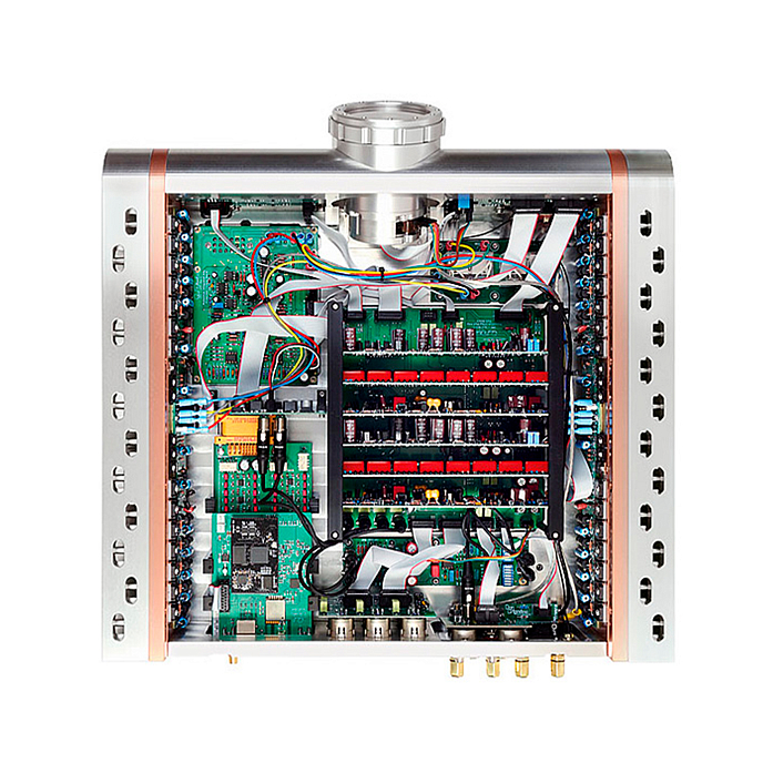 Интегральный усилитель Dan DAgostino Momentum MxV Integrated Amplifier Silver - рис.2