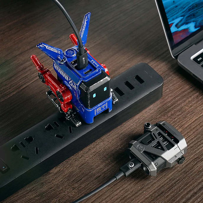 Сетевое зарядное устройство Gravastar Alpha65 War Damaged Blaze Blue - рис.5