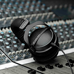 Наушники мониторные Beyerdynamic DT 770 PRO Black Limited Edition 250 Ohm