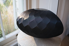 Беспроводная акустика Bowers & Wilkins Formation Wedge Black