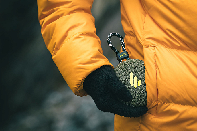 Портативная колонка Edifier MP100 Plus Forest Green - рис.2