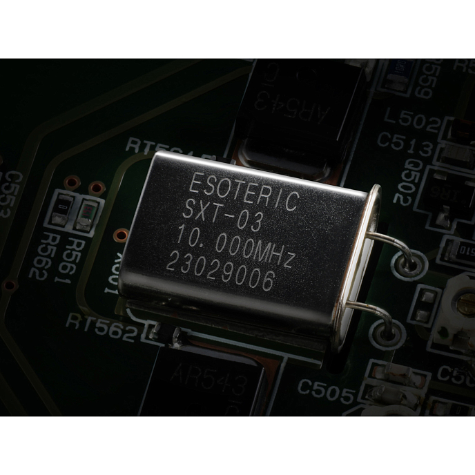 Тактовый генератор Esoteric G-05 Silver - рис.4