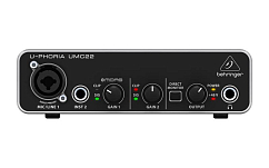 Аудиоинтерфейс BEHRINGER UMC22