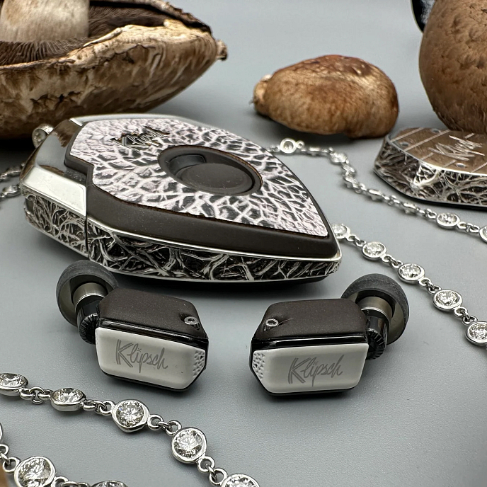Беспроводные наушники T10 Bespoke Edition Mushroom Dreams X Made With Reishi - рис.1