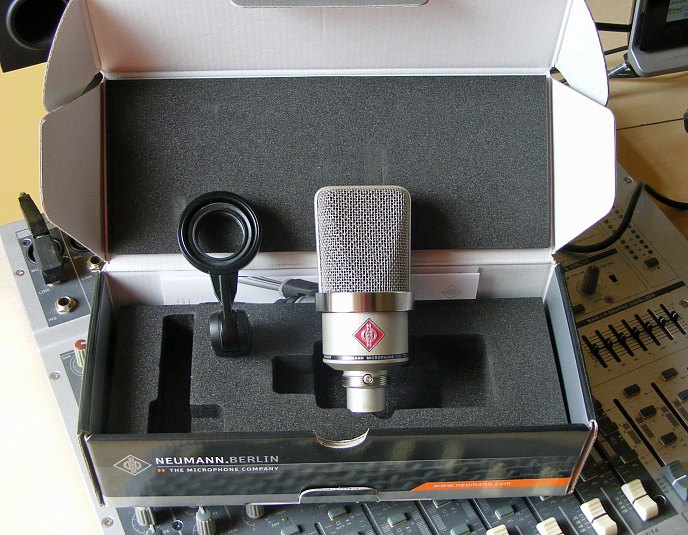 Микрофон студийный Neumann TLM 102 - рис.8