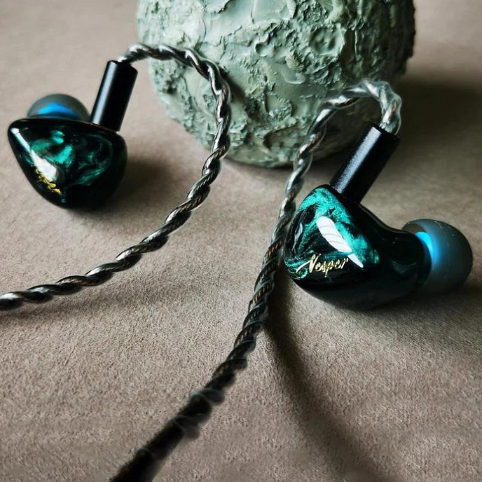 Наушники внутриканальные Queen Of Audio Vesper Green - рис.3
