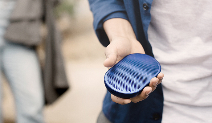 Портативная колонка Bang & Olufsen Beoplay P2 Teal - рис.8