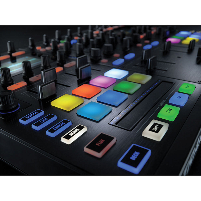DJ-контроллер Native Instruments Traktor Kontrol S8 - рис.5