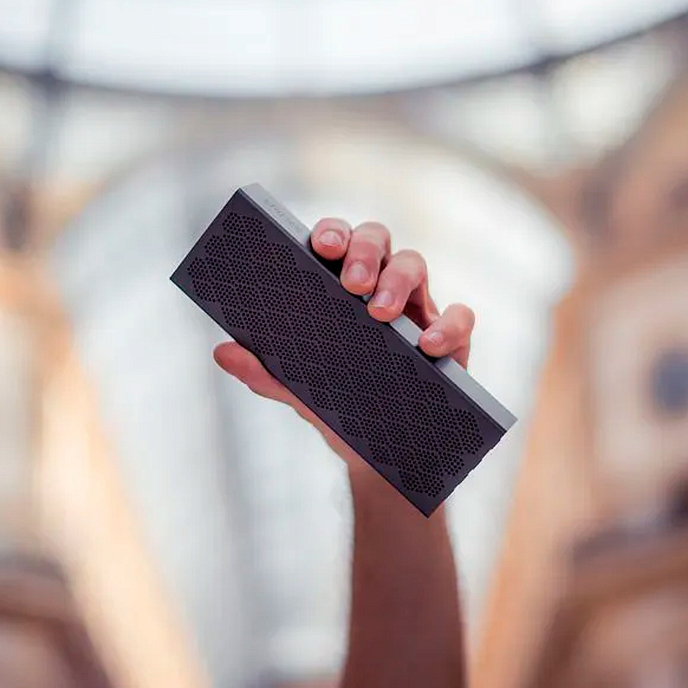 Портативная колонка Edifier MP120 Grey - рис.10