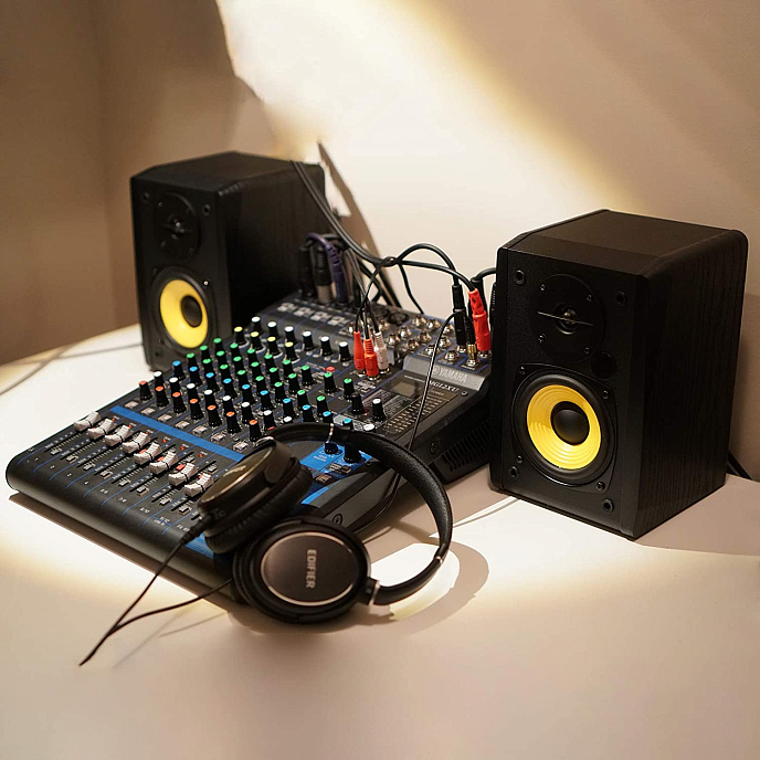 Компьютерные колонки Edifier R1010BT Black - рис.6