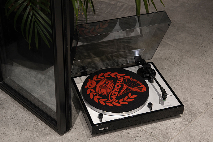Проигрыватель винила Thorens TD-402 DD Piano Black - рис.5