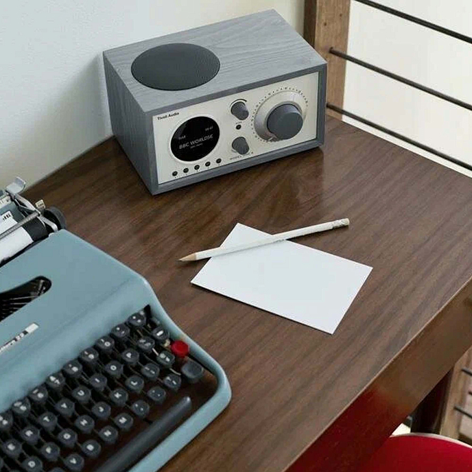 Радиоприемник Tivoli Model One+ Grey / White - рис.7