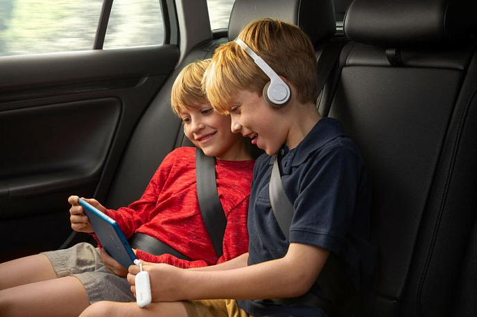 Адаптер Twelve South AirFly Pro White - рис.1