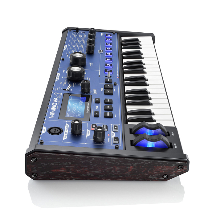 Синтезатор Novation MiniNova - рис.2