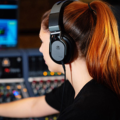 Наушники Austrian Audio Hi-X55