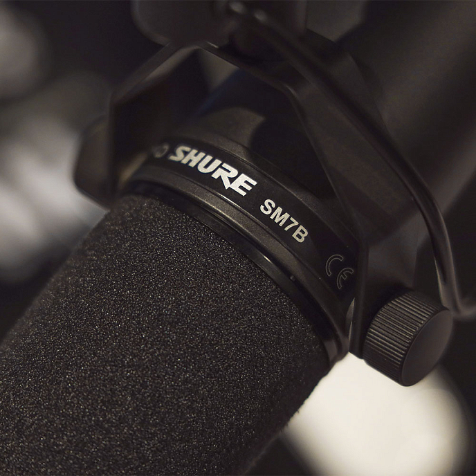 Микрофон вокальный Shure SM7B - рис.2