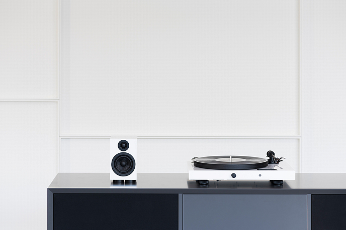 Проигрыватель винила Pro-Ject Juke Box E Red - рис.6