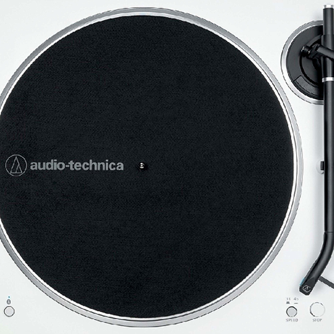 Проигрыватель винила Audio-Technica AT-LP70XBT WS White/Silver - рис.3